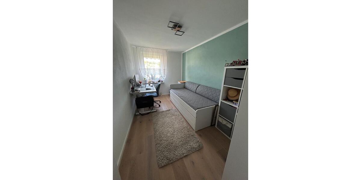 Etagenwohnung Böblingen Dagersheim - 4 Zimmer, 89 m&sup2;, 360.000&euro; | Angebot:24740182