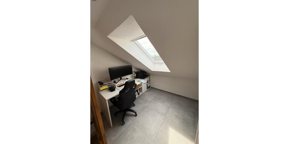 Reihenhaus Reutlingen Sondelfingen - 5.5 Zimmer, 145 m&sup2;, 529.000&euro; | Angebot:26143388
