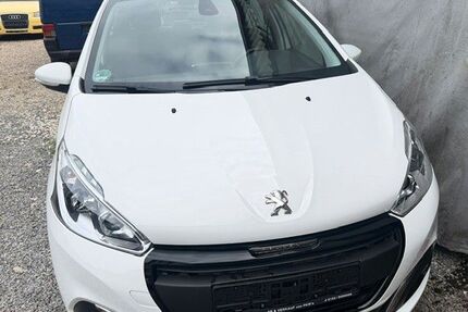 Peugeot 208 90.888 km 5.500 &euro; Filderstadt 70794