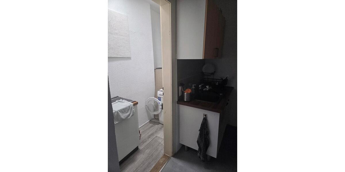 Etagenwohnung Tübingen - 1 Zimmer, 15 m&sup2;, 550&euro; | Angebot:25978991