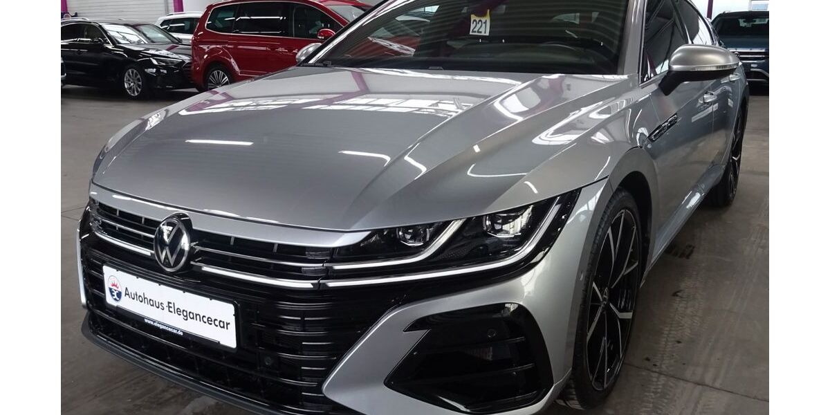 VW Arteon 28.921 km 44.849 &euro; Holzgerlingen bei Stuttgart 71088