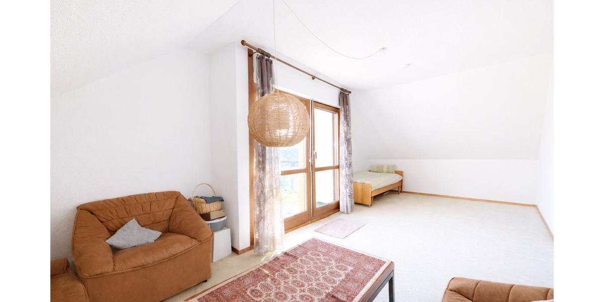 Einfamilienhaus Herrenberg Kayh - 5 Zimmer, 231 m&sup2;, 795.000&euro; | Angebot:25730772