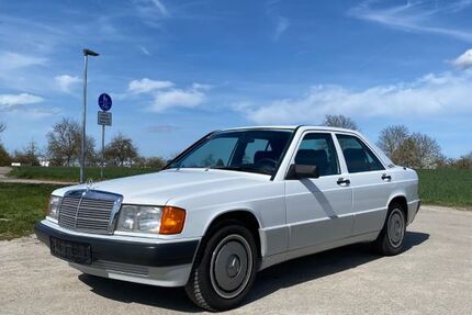 Mercedes-Benz 190 220.500 km 5.999 &euro; Böblingen 71034