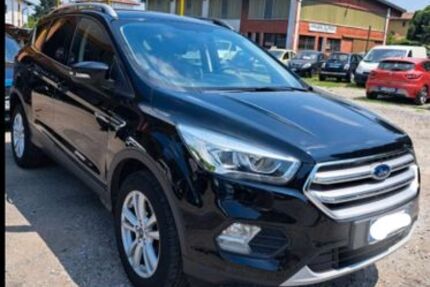 Ford Kuga 40.500 km 14.555 &euro; Mössingen 72116