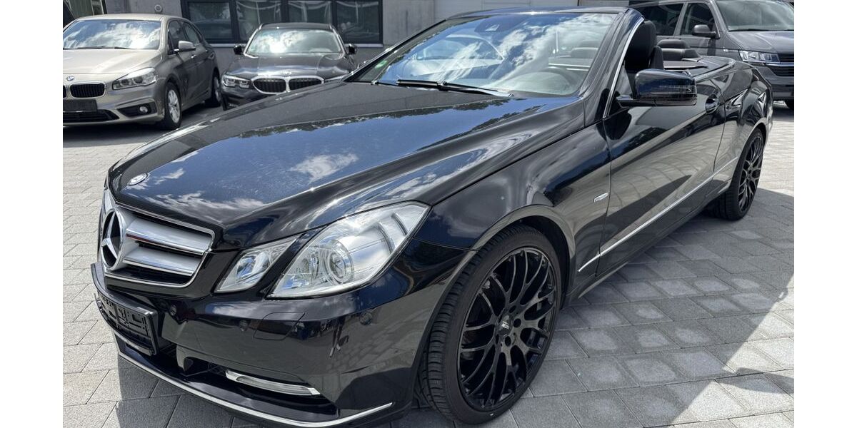 Mercedes-Benz 200 166.400 km 13.900 &euro; Reutlingen 72770