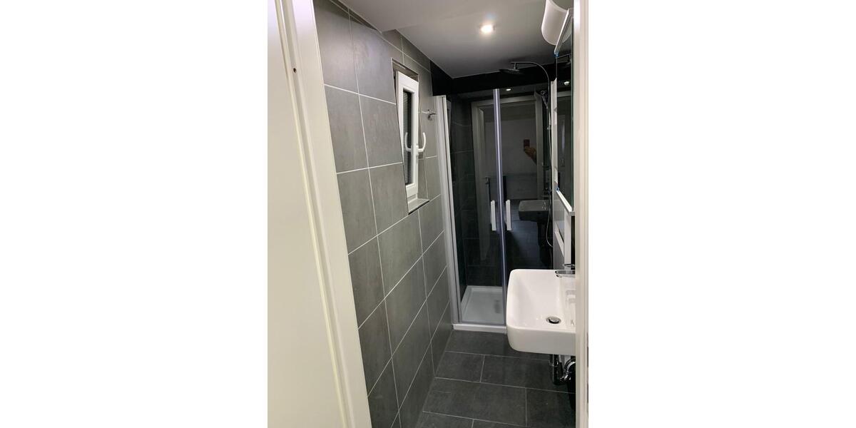 Erdgeschoßwohnung Sindelfingen - 4 Zimmer, 10 m&sup2;, 450&euro; | Angebot:18196157