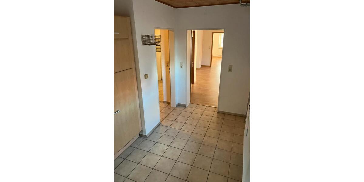 Hochparterre Hohenstein - 3 Zimmer, 89 m&sup2;, 650&euro; | Angebot:25566796