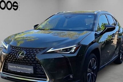 Lexus UX 9.828 km 26.900 &euro; Nürtingen 72622