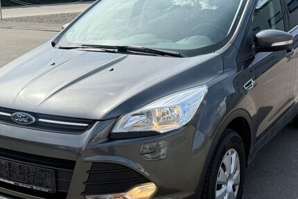Ford Kuga 106.000 km 5.650 &euro; Bisingen 72406