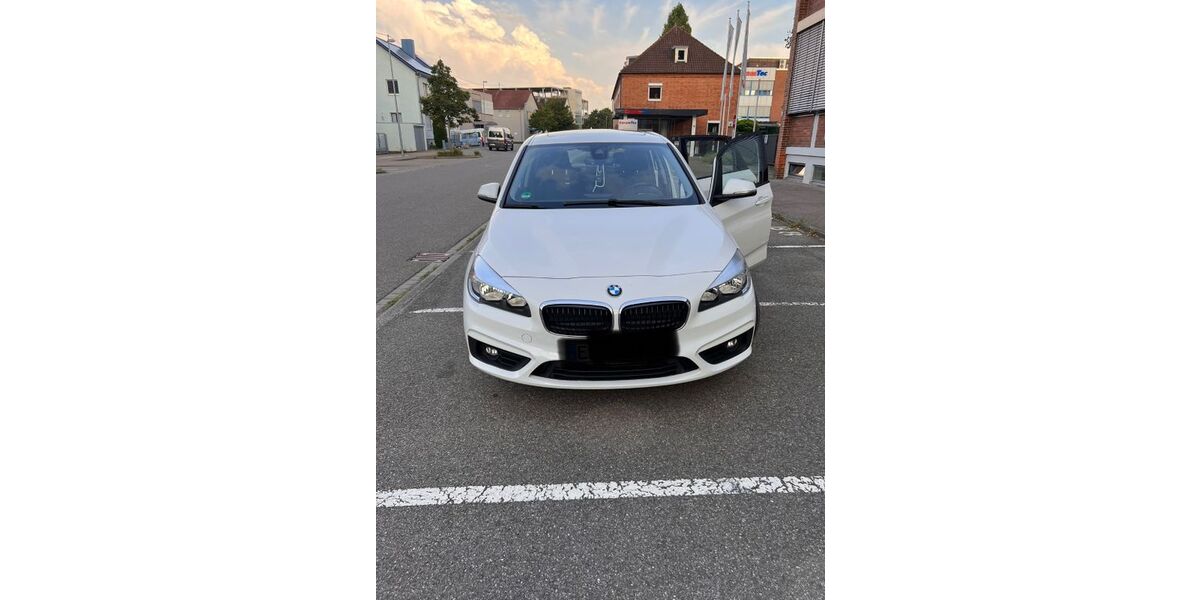 BMW 218 Active Tourer 140.561 km 13.200 &euro; Plochingen 73207