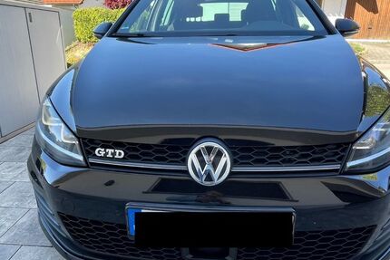 VW Golf 146.000 km 14.400 &euro; Holzmaden 73271