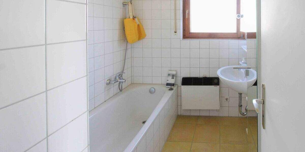 Mehrfamilienhaus, Wohnhaus Leinfelden-Echterdingen Stetten - 8 Zimmer, 225 m&sup2;, 890.000&euro; | Angebot:25716513
