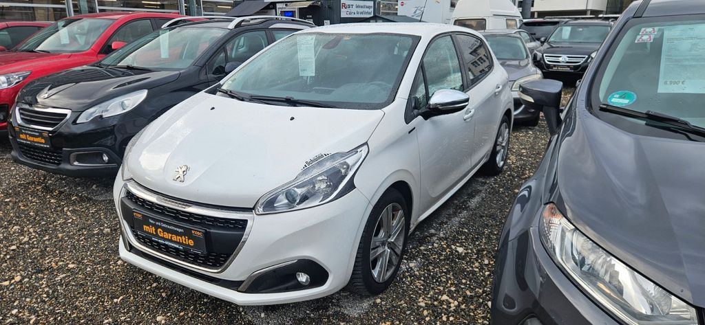 Peugeot 208 126.000 km 6.190 &euro; Reutlingen 72766