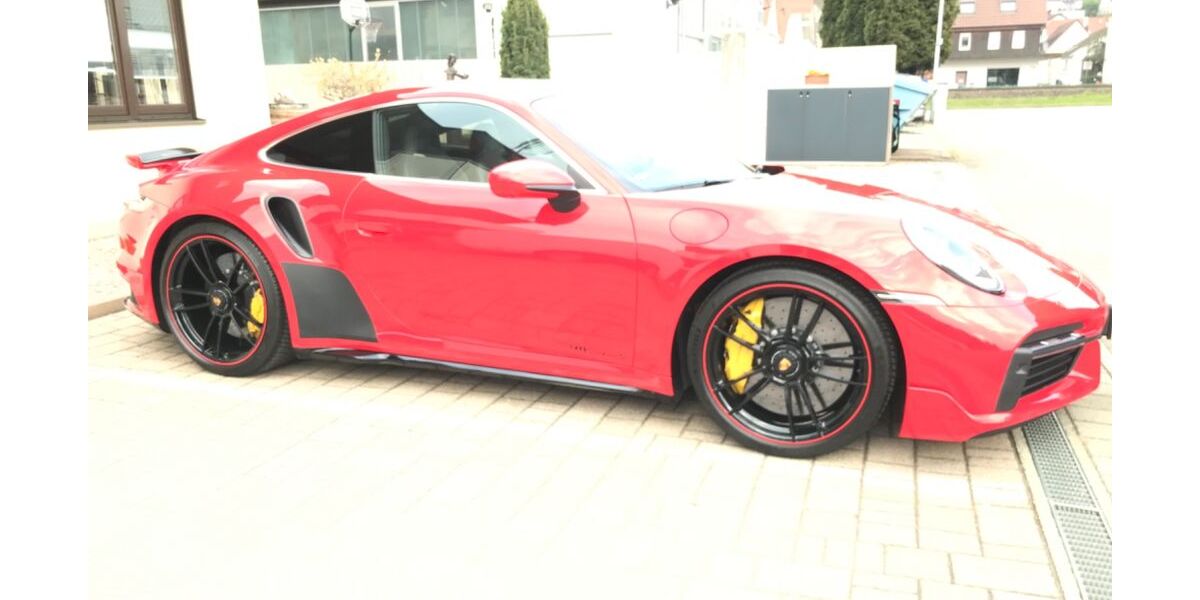 Porsche 992 11.000 km 225.911 &euro; Oberboihingen 72644