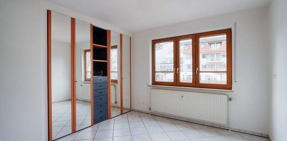 Etagenwohnung Eningen - 3 Zimmer, 74 m&sup2;, 260.000&euro; | Angebot:25669407