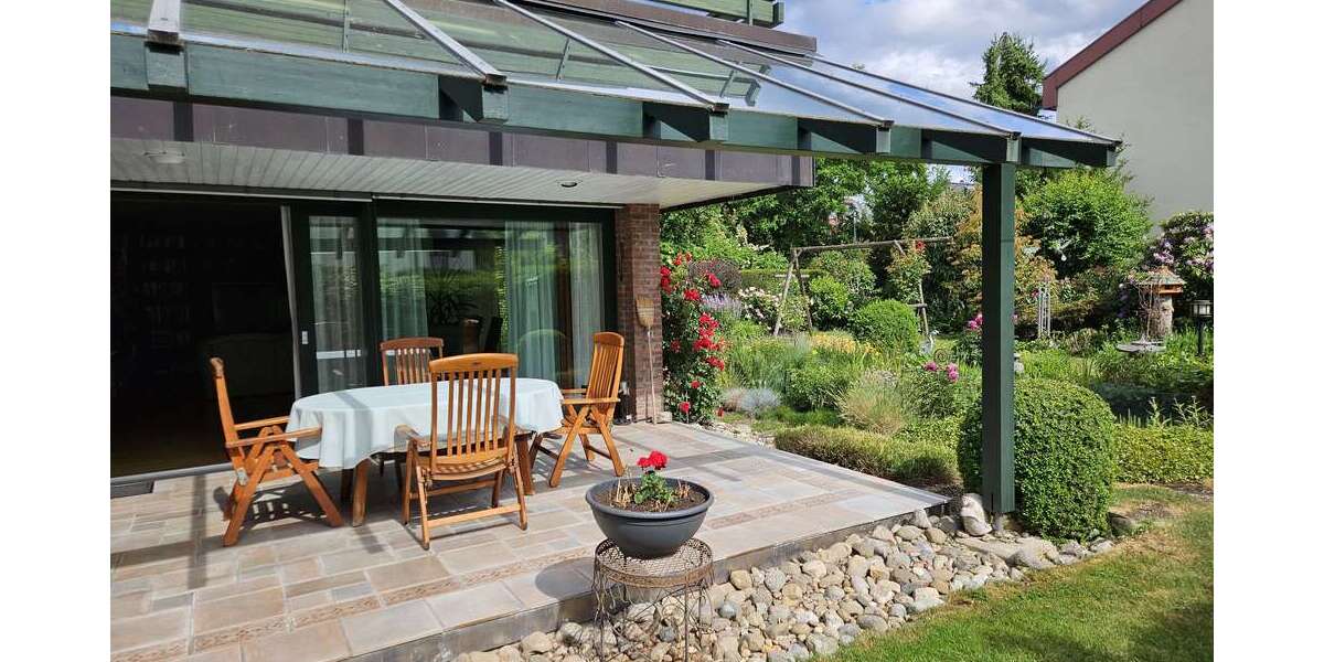 Einfamilienhaus Böblingen - 7 Zimmer, 205 m&sup2;, 1.195.000&euro; | Angebot:27669825