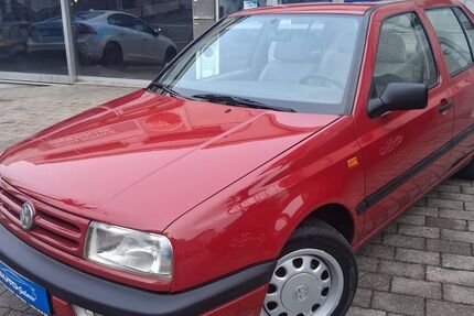 VW Vento 120.000 km 2.900 &euro; Nürtingen bei Stuttgart 72622