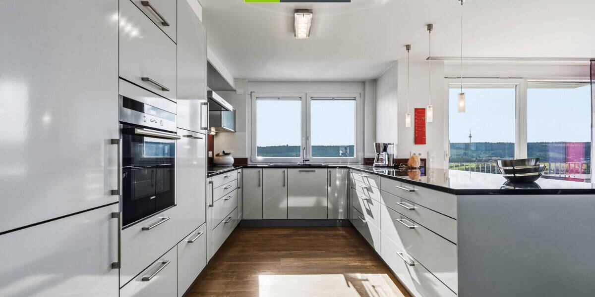 Etagenwohnung Waldenbuch - 4 Zimmer, 184 m&sup2;, 1.075.000&euro; | Angebot:25983269