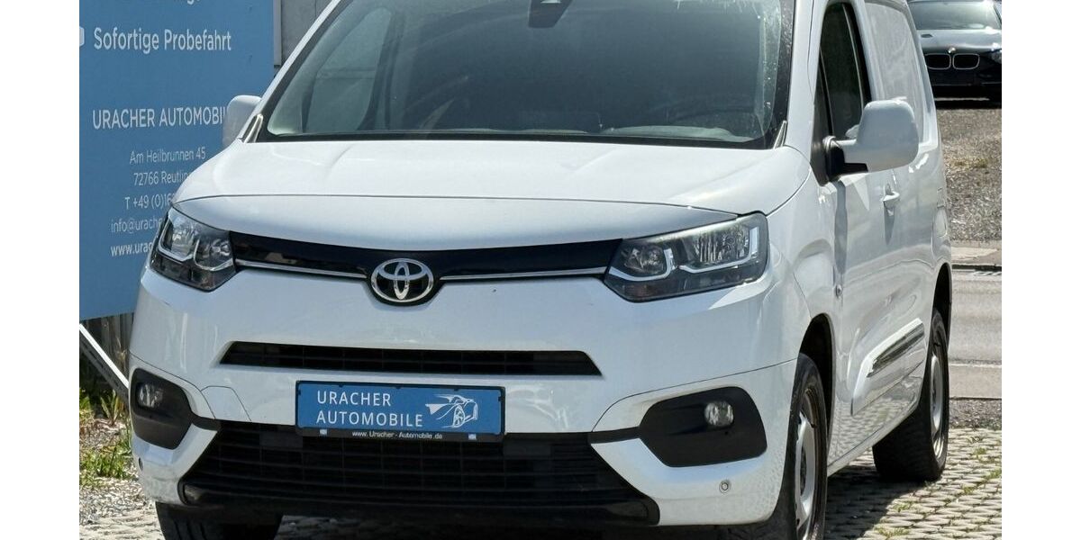 Toyota Proace (Verso) 128.000 km 11.790 &euro; Reutlingen 72762