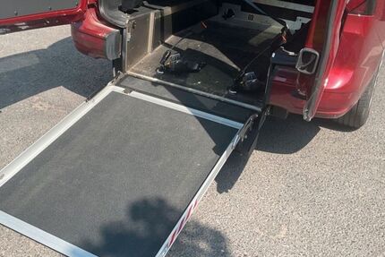 VW Caddy Maxi 8.800 km 38.780 &euro; Dettingen unter Teck 73265