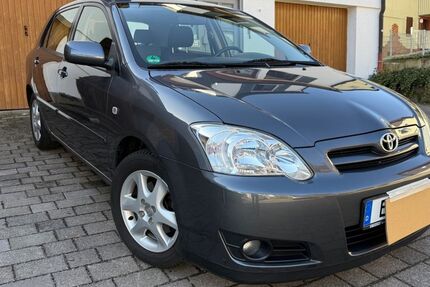 Toyota Corolla 156.000 km 4.490 &euro; Ohmden 73275