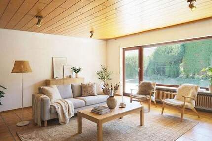 Haus Nufringen - 7 Zimmer, 252 m&sup2;, 699.000&euro; | Angebot:25878731