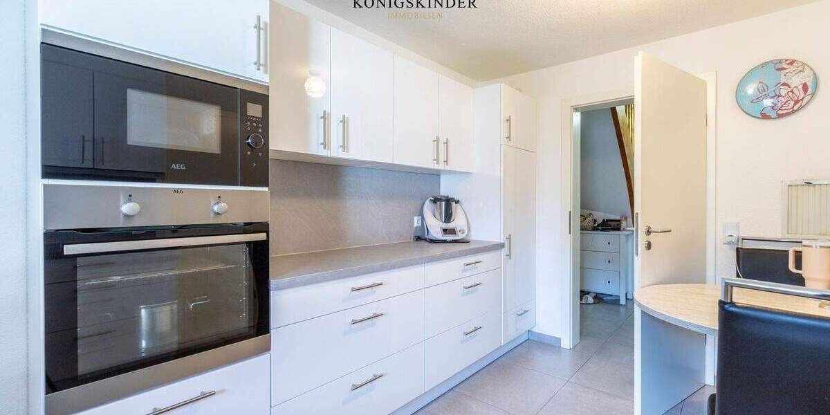 Doppelhaushälfte Bissingen an der Teck Bissingen - 5 Zimmer, 95 m&sup2;, 370.000&euro; | Angebot:25797536