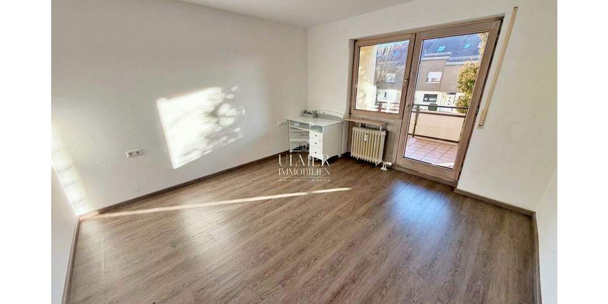 Etagenwohnung Böblingen Dagersheim - 3 Zimmer, 94 m&sup2;, 375.000&euro; | Angebot:25750172