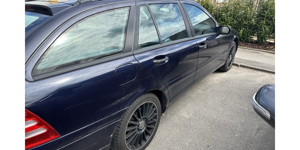 Mercedes-Benz Mercedes C 200 Kompressor T-Modell 185.000 km 3.300 &euro; Herrenberg 71083