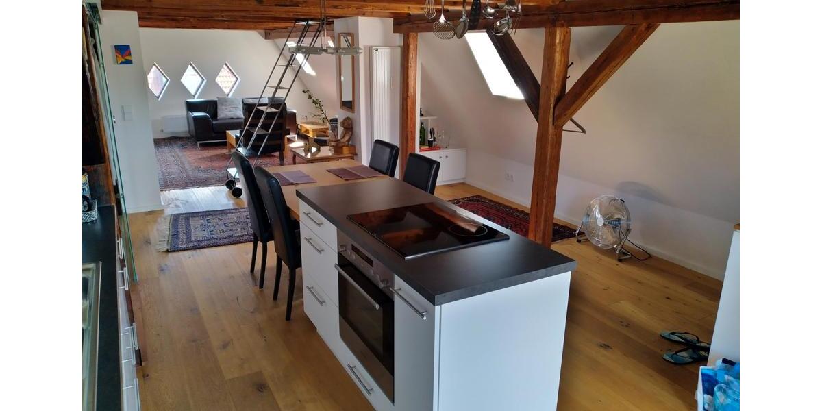 Dachgeschoßwohnung Esslingen am Neckar - 1 Zimmer, 50 m&sup2;, 750&euro; | Angebot:26694108