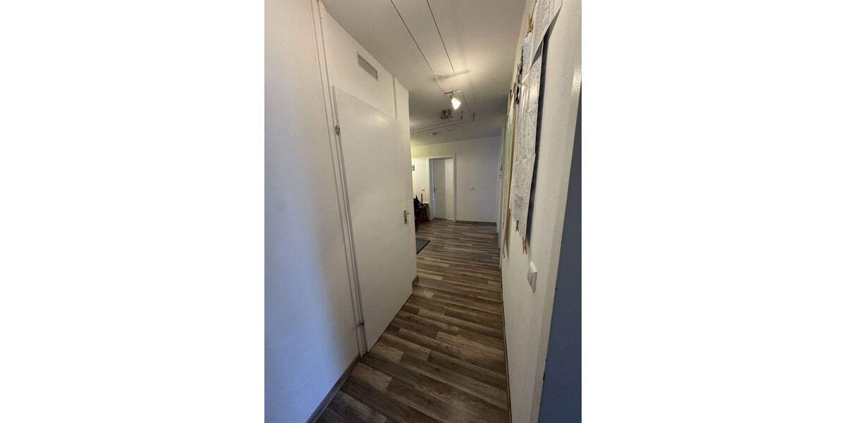 Etagenwohnung Böblingen - 3 Zimmer, 80 m&sup2;, 299.000&euro; | Angebot:25836389