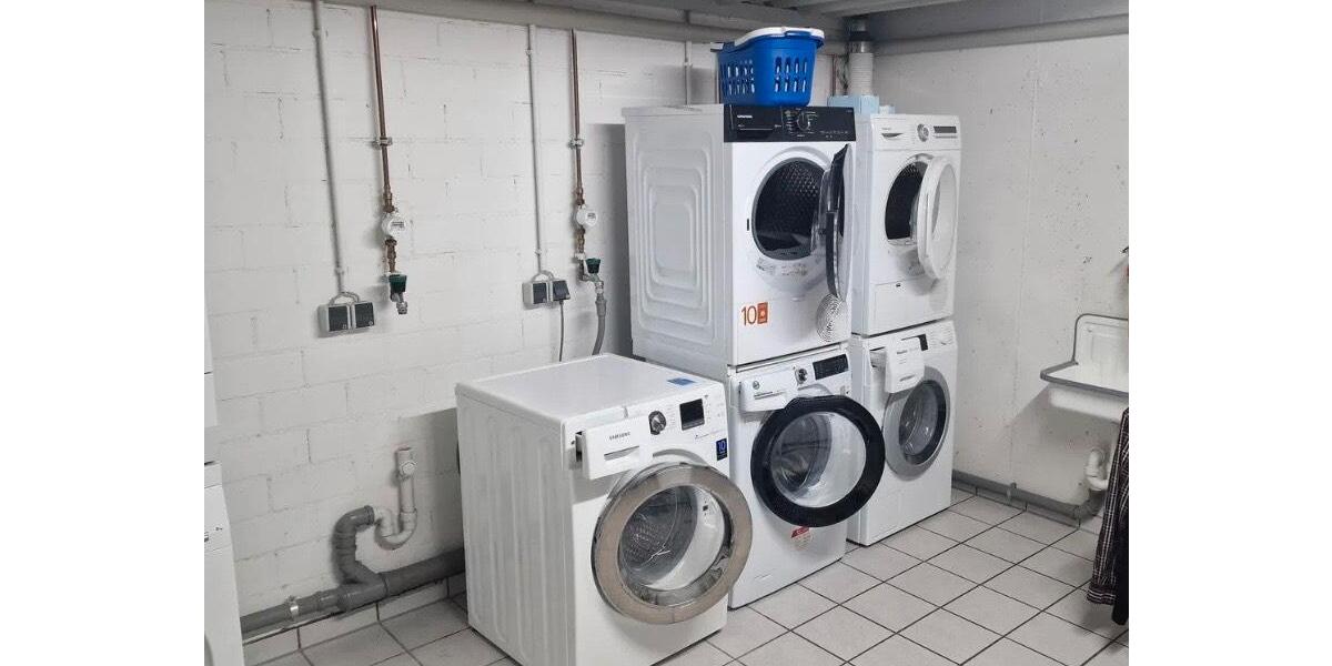 Etagenwohnung Wendlingen am Neckar - 3 Zimmer, 70 m&sup2;, 1.350&euro; | Angebot:25794104