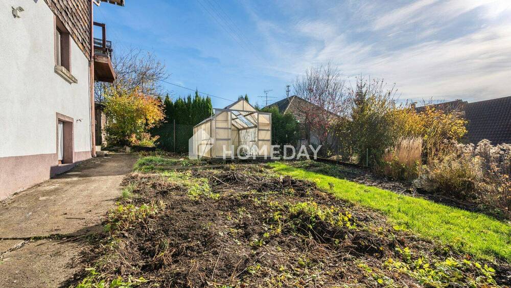 Einfamilienhaus Bad Urach Hengen - 6 Zimmer, 140 m&sup2;, 249.000&euro; | Angebot:25677505