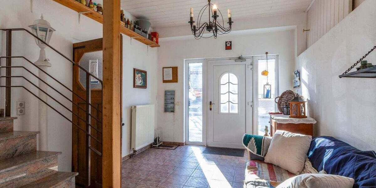 Mehrfamilienhaus, Wohnhaus Frickenhausen - 1 Zimmer, 376 m&sup2;, 867.000&euro; | Angebot:25845943