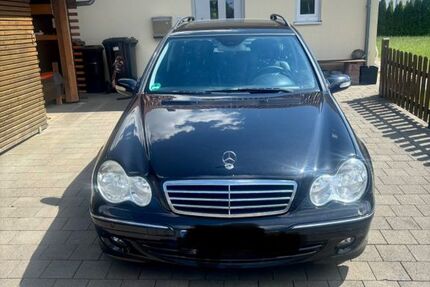 Mercedes-Benz 200 217.000 km 1.500 &euro; Mehrstetten 72537