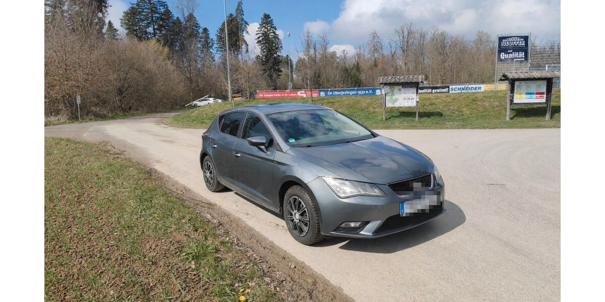Seat Leon 139.230 km 7.990 &euro; Oberjesingen 71083