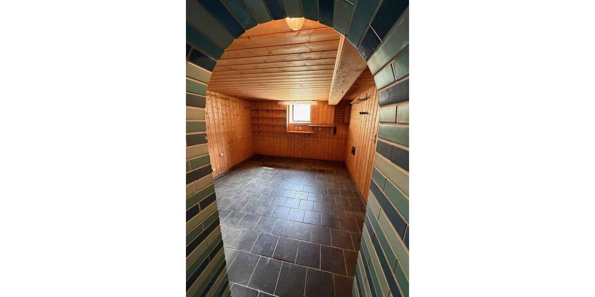 Einfamilienhaus Erkenbrechtsweiler - 8 Zimmer, 182 m&sup2;, 365.000&euro; | Angebot:26696197