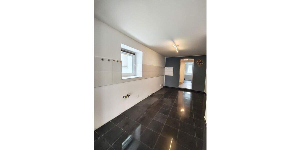 Etagenwohnung Reutlingen Rommelsbach - 3 Zimmer, 90 m&sup2;, 349.900&euro; | Angebot:25657484