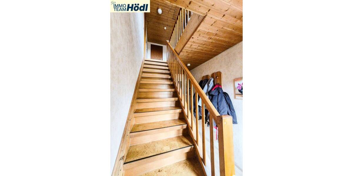 Einfamilienhaus Reutlingen Rommelsbach - 9 Zimmer, 154 m&sup2;, 349.000&euro; | Angebot:26029302