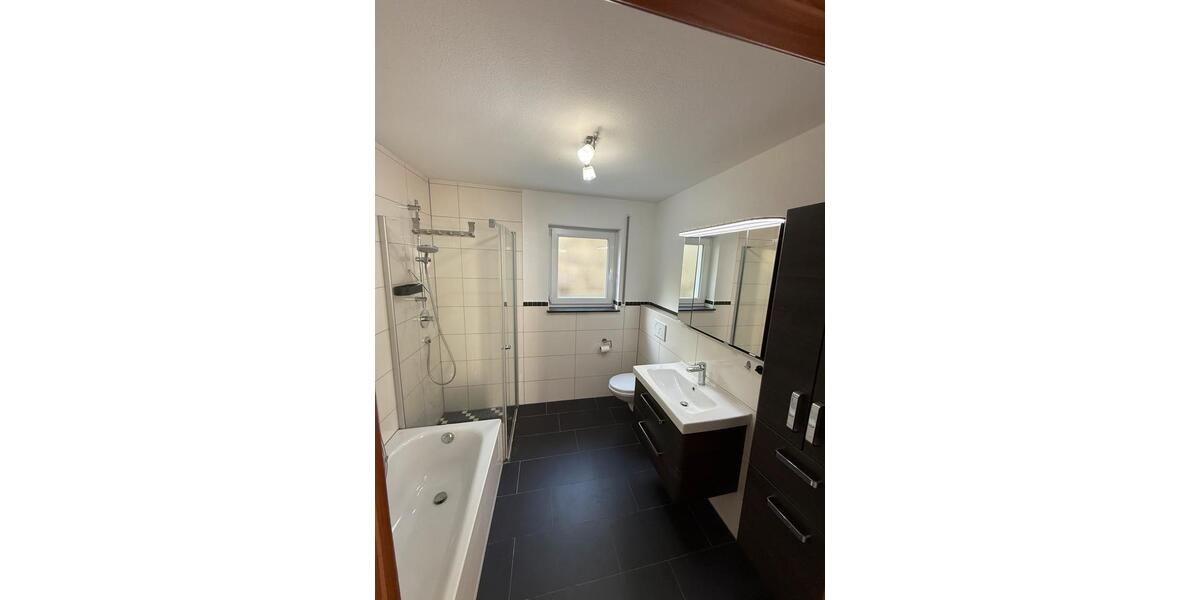 Doppelhaushälfte Reutlingen Sondelfingen - 2 Zimmer, 187 m&sup2;, 859.000&euro; | Angebot:26978129