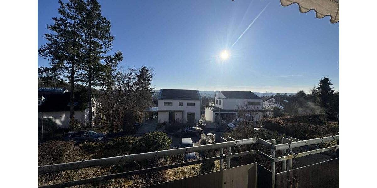 Etagenwohnung Böblingen - 3 Zimmer, 109 m&sup2;, 1.350&euro; | Angebot:24849970