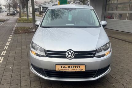 VW Sharan 87.452 km 16.999 &euro; Esslingen am Neckar 73733
