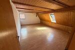 Dachgeschoßwohnung Hechingen - 4 Zimmer, 90 m&sup2;, 1.100&euro; | Angebot:27599751