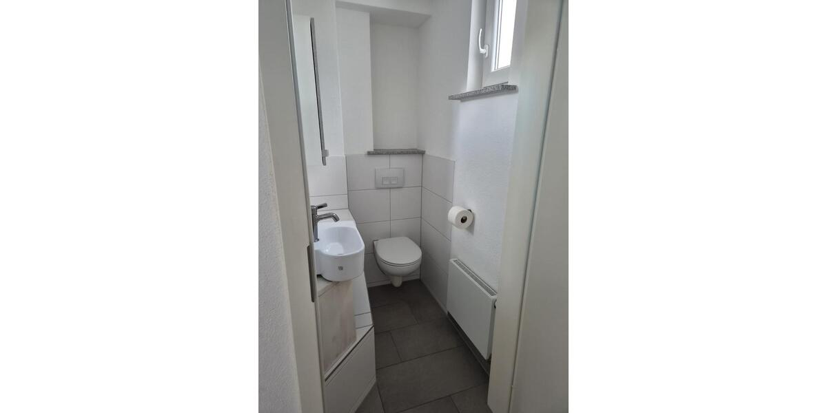 Dachgeschoßwohnung Reutlingen Reutlingen-Betzingen - 2 Zimmer, 60 m&sup2;, 840&euro; | Angebot:27567280