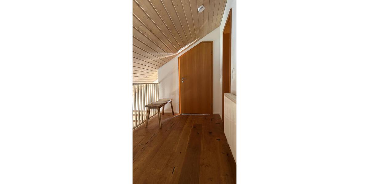 Maisonettenwohnung Mössingen - 4.5 Zimmer, 104 m&sup2;, 1.100&euro; | Angebot:27604411