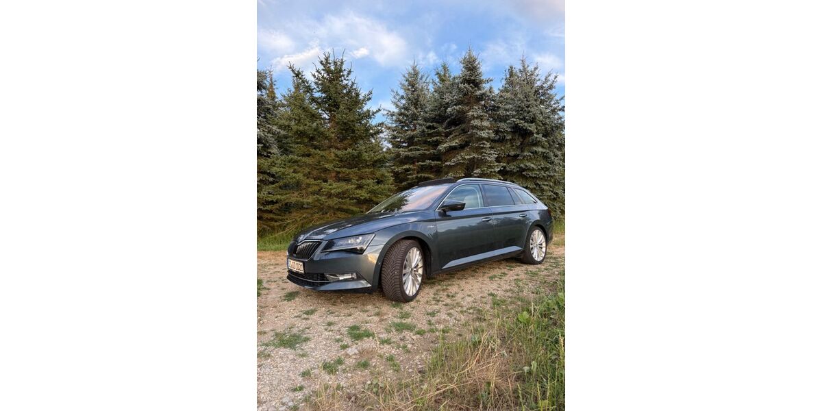 Skoda Superb 167.000 km 16.000 &euro; Frickenhausen 72636