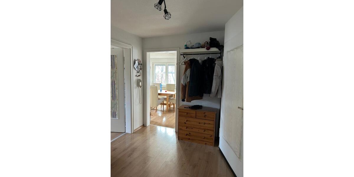 Etagenwohnung Pfullingen - 3 Zimmer, 90 m&sup2;, 280.000&euro; | Angebot:25417920