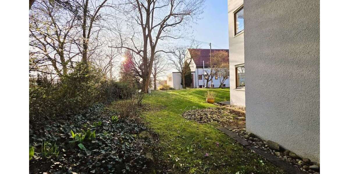 Etagenwohnung Pfullingen - 2 Zimmer, 52 m&sup2;, 229.000&euro; | Angebot:26674233