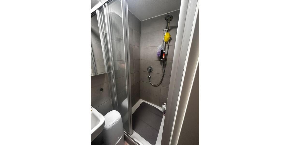 Etagenwohnung Reutlingen Sondelfingen - 3 Zimmer, 70 m&sup2;, 1.000&euro; | Angebot:26251888