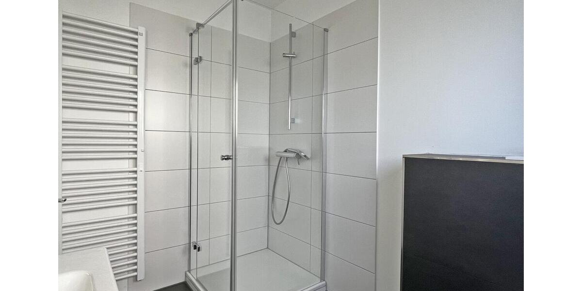 Einfamilienhaus Reutlingen Reutlingen (Kernstadt) - 4.5 Zimmer, 140 m&sup2;, 2.200&euro; | Angebot:25142351
